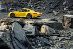 Porsche 911 Carrera 4S Coupe 2016 года (UK)